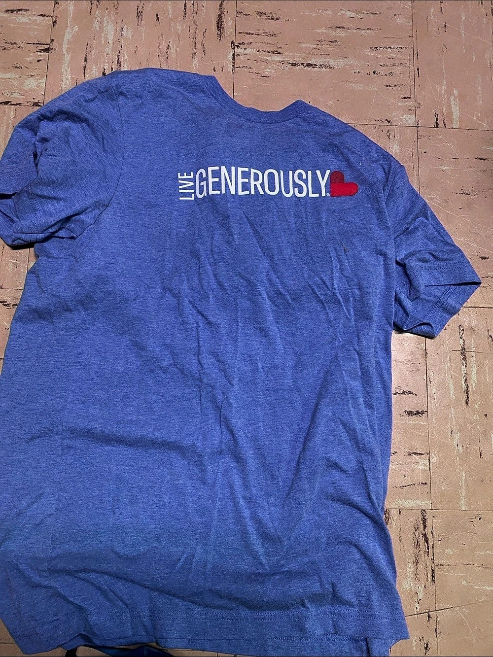 Canvas The Generous T-Shirt Blue Graphic Tee